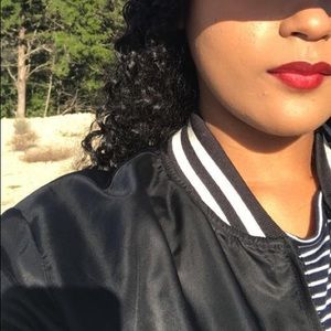 Meet your Posher, Jazmine